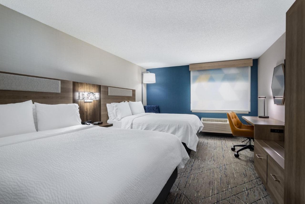 Holiday Inn Express Hotel & Suites-St. Paul By Ihg Vadnais Heights Экстерьер фото