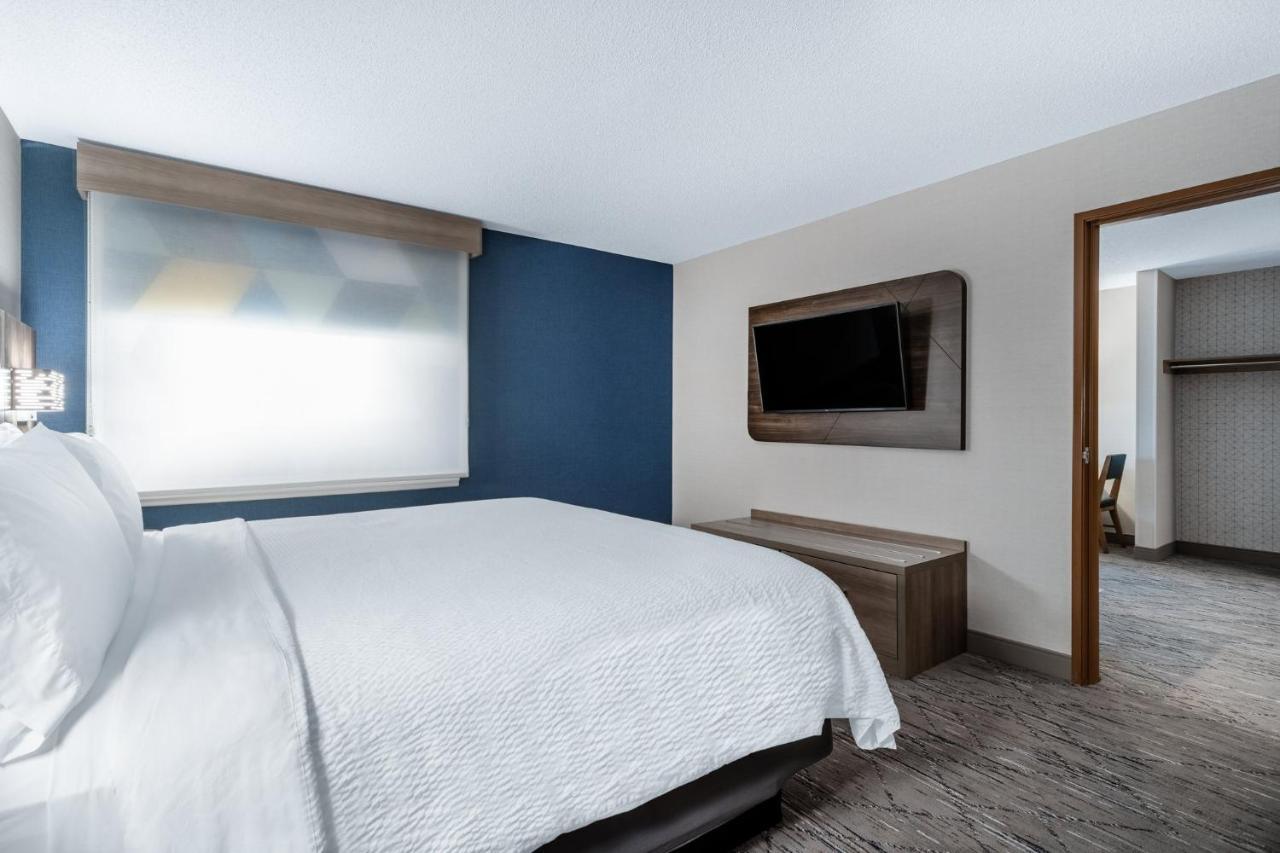 Holiday Inn Express Hotel & Suites-St. Paul By Ihg Vadnais Heights Экстерьер фото