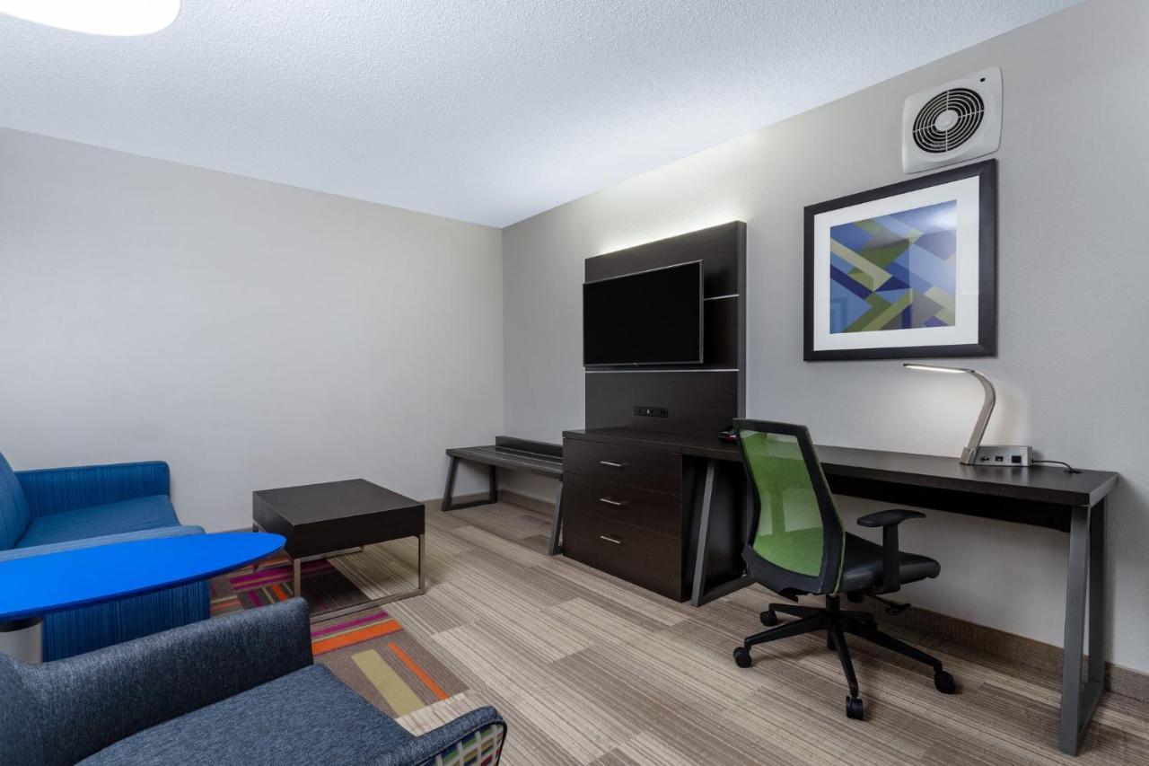 Holiday Inn Express Hotel & Suites-St. Paul By Ihg Vadnais Heights Экстерьер фото