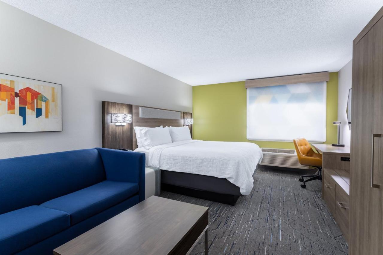 Holiday Inn Express Hotel & Suites-St. Paul By Ihg Vadnais Heights Экстерьер фото