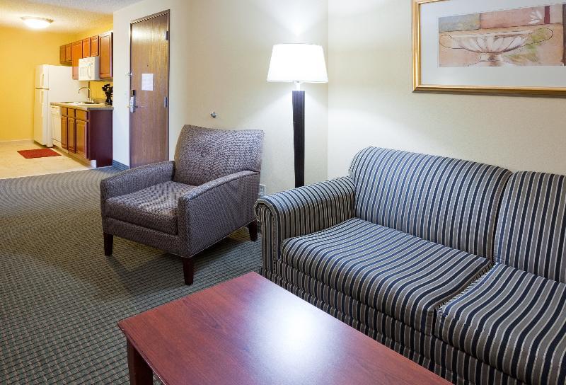 Holiday Inn Express Hotel & Suites-St. Paul By Ihg Vadnais Heights Экстерьер фото